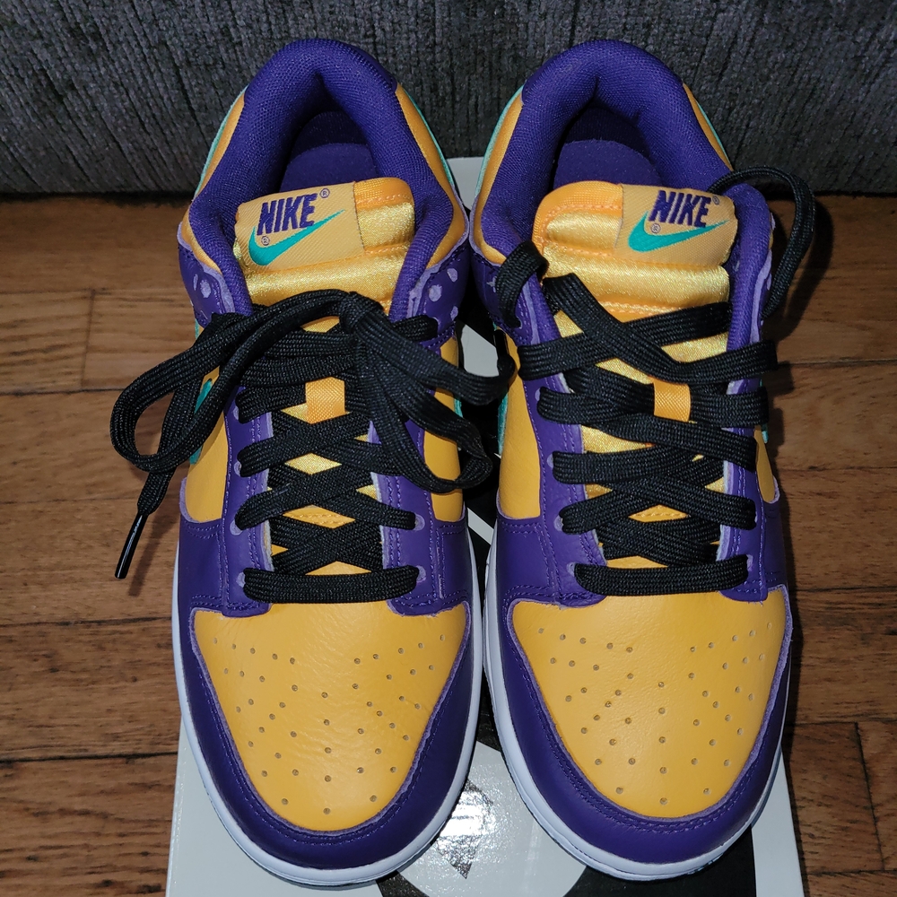 Nike Kids Sneakers - Purple and Gold